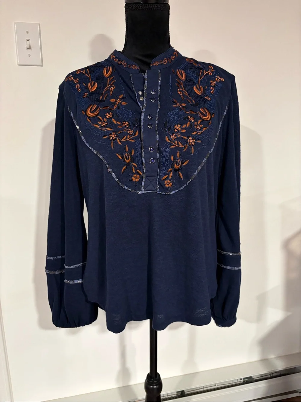 Free People Easy Breezy embroidered Henley Top size Medium